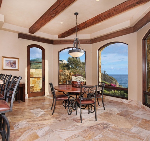 家居风水镜子摆放